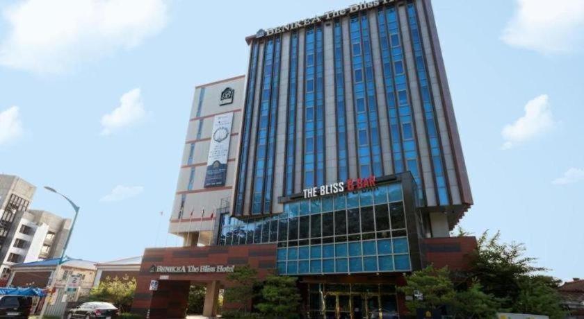 Benikea The Bliss Hotel Инчон Екстериор снимка