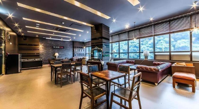 Benikea The Bliss Hotel Инчон Екстериор снимка