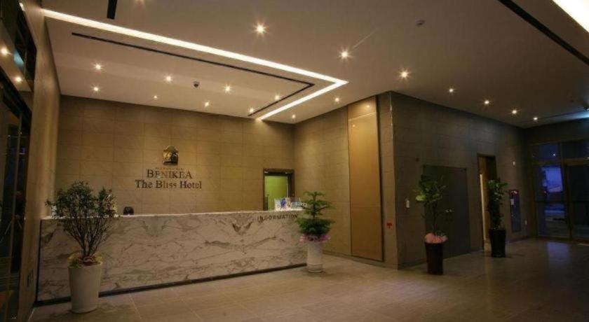Benikea The Bliss Hotel Инчон Екстериор снимка