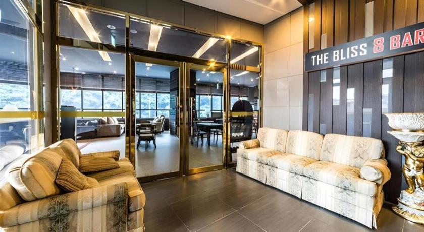 Benikea The Bliss Hotel Инчон Екстериор снимка