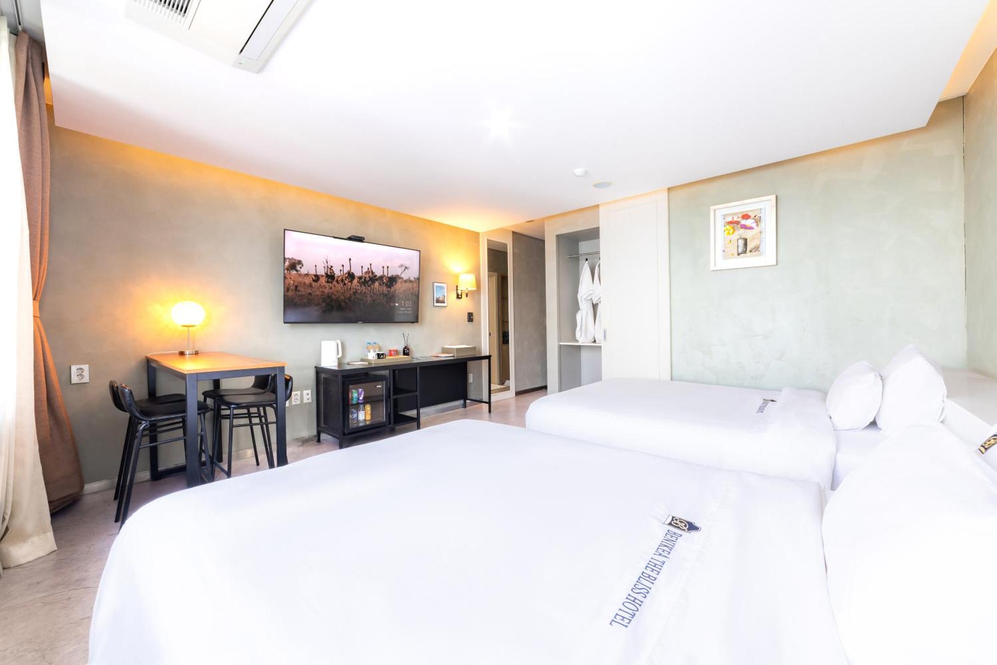 Benikea The Bliss Hotel Инчон Екстериор снимка